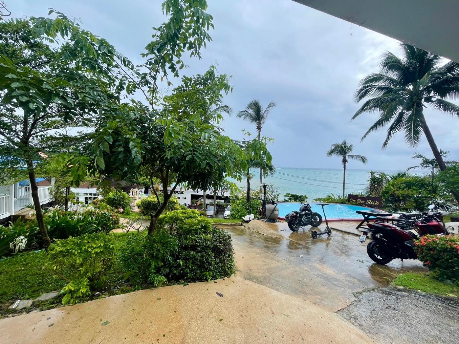 Naiharn On The Rock Resort Phuket Nai Harn Exterior photo
