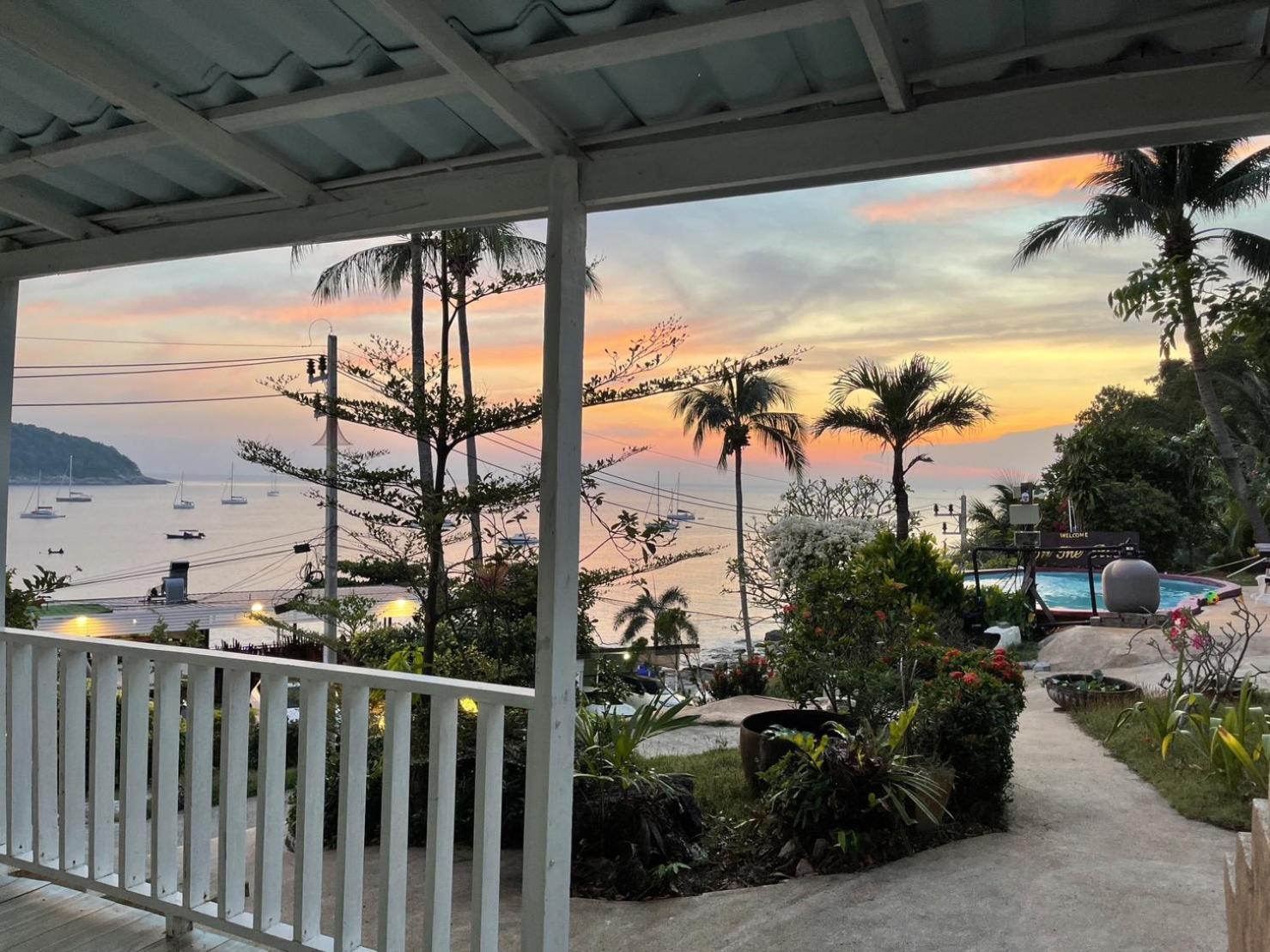 Naiharn On The Rock Resort Phuket Nai Harn Exterior photo